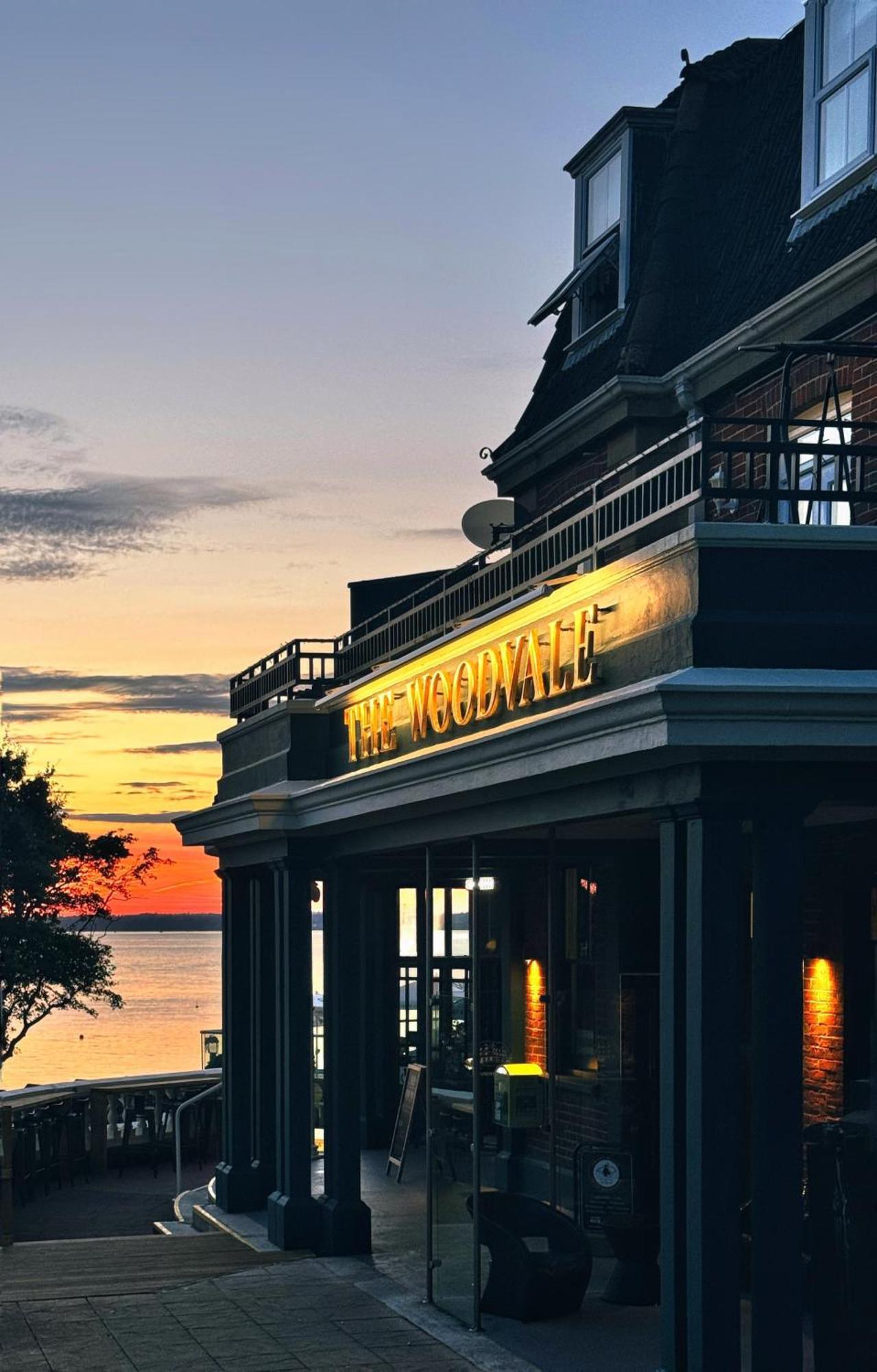 Bed and Breakfast The Woodvale Каус Екстер'єр фото